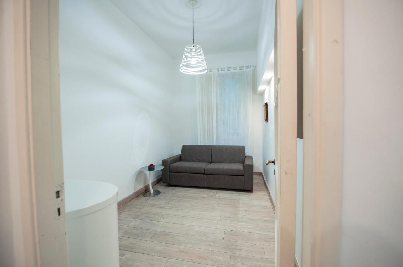 Mamo Florence - Amalia Piazza Signoria Apartment Ngoại thất bức ảnh