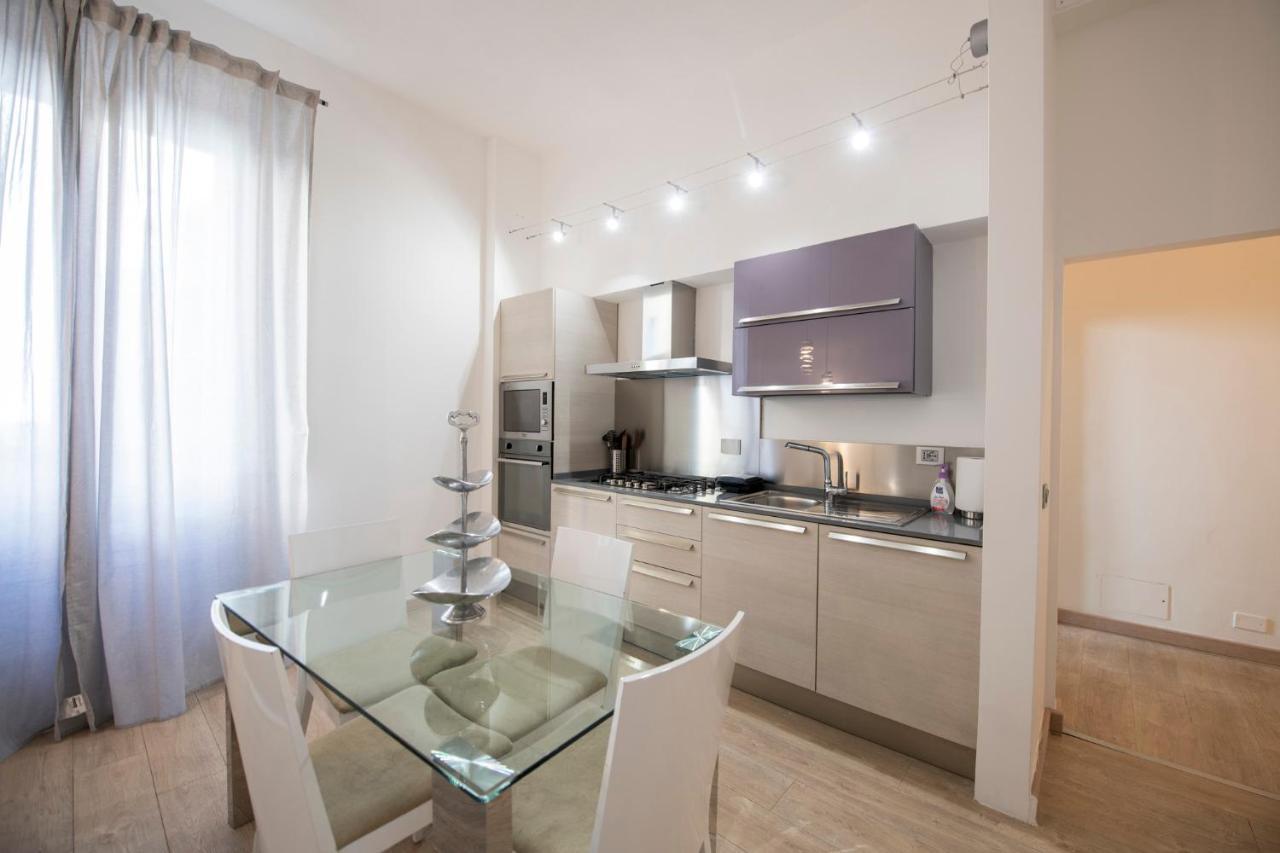 Mamo Florence - Amalia Piazza Signoria Apartment Ngoại thất bức ảnh