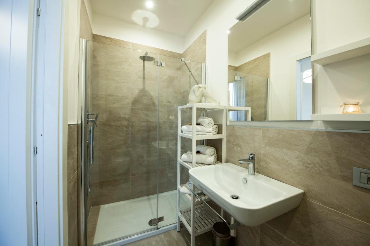 Mamo Florence - Amalia Piazza Signoria Apartment Ngoại thất bức ảnh