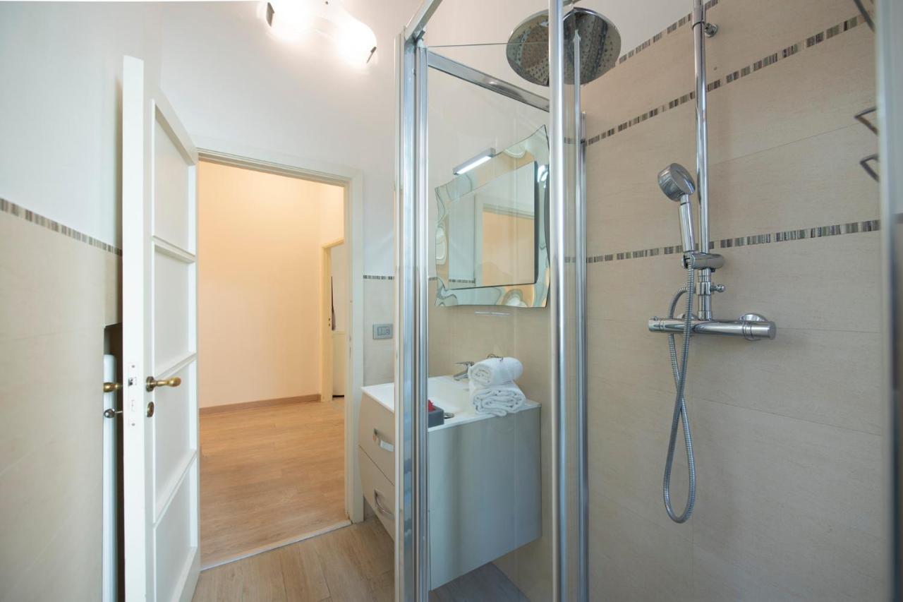 Mamo Florence - Amalia Piazza Signoria Apartment Ngoại thất bức ảnh