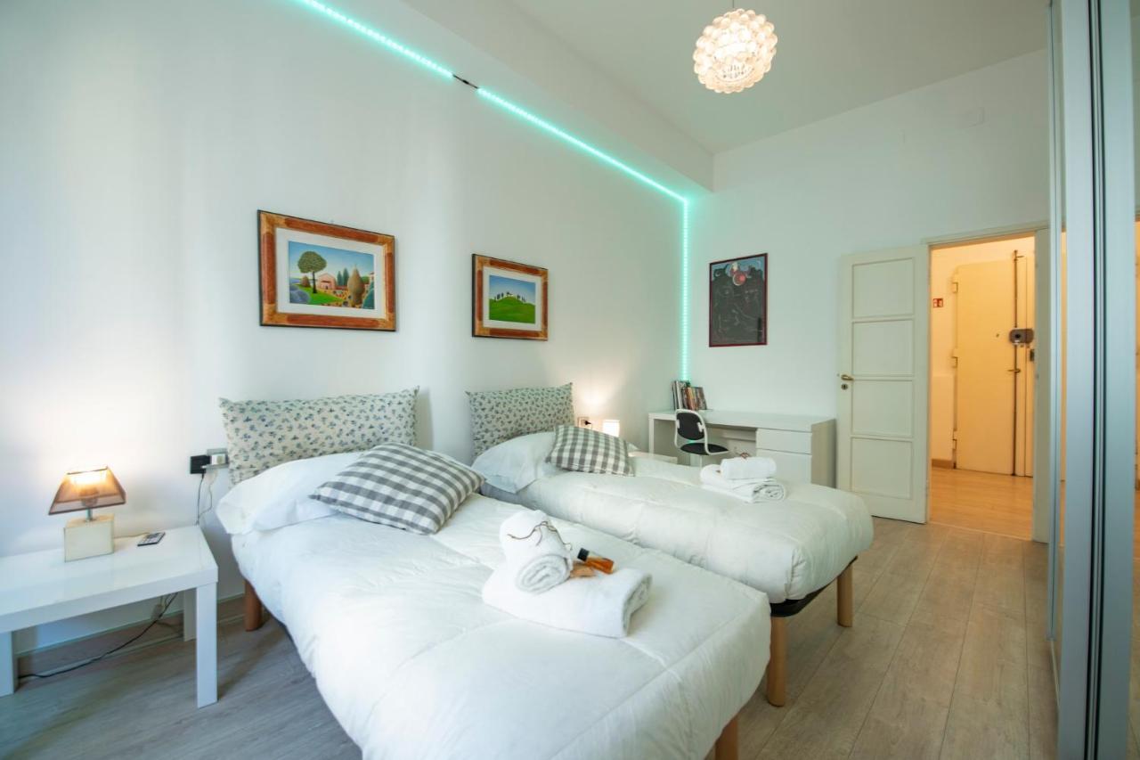 Mamo Florence - Amalia Piazza Signoria Apartment Ngoại thất bức ảnh